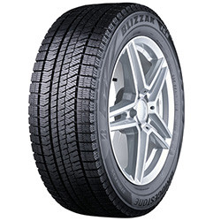  BRIDGESTONE 225/55 R18...